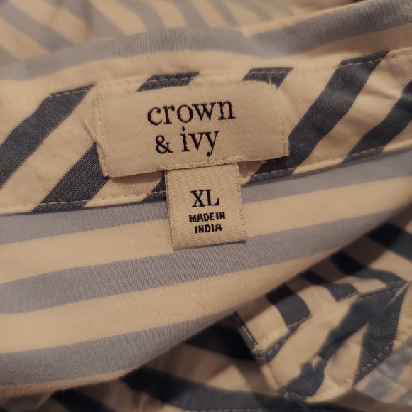 Crown Ivy Women's XL Blue White Striped Button Down Long Sleeve Shirt - Picture 5 of 6